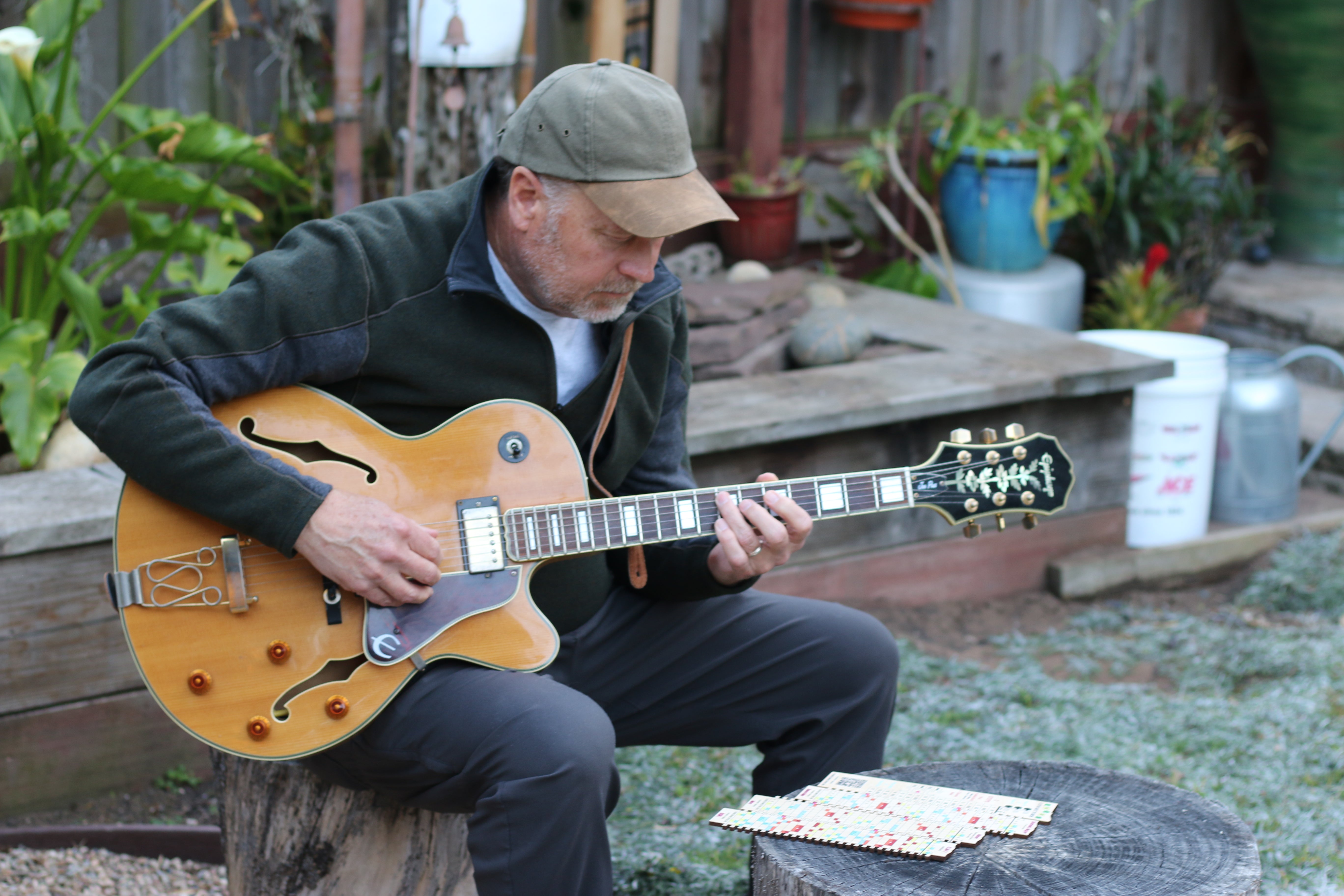 Wade_Nelson_Guitar_playing